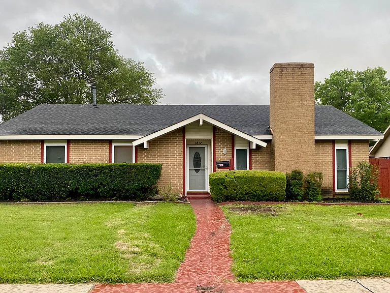 3817 Commonwealth Dr — Photo 1