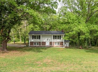 6300 Wynyard Ave, Rural Hall, NC 27045