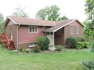 146 Lakeview Dr, Canonsburg, PA 15317