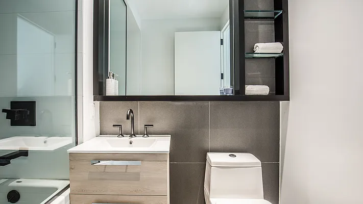 Rented by Nooklyn NYC LLC | media 34