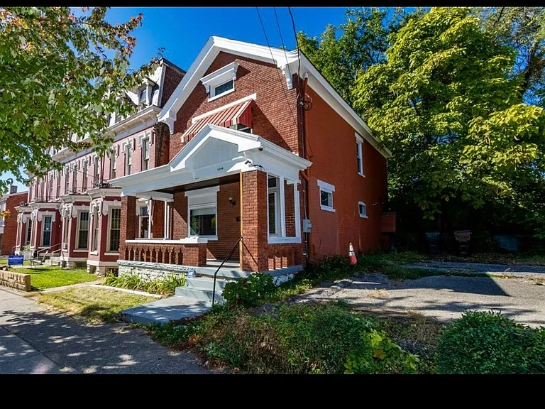 1209 Scott St — Photo 37