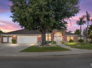 4300 Sandy Gap Way, Bakersfield, CA 93314