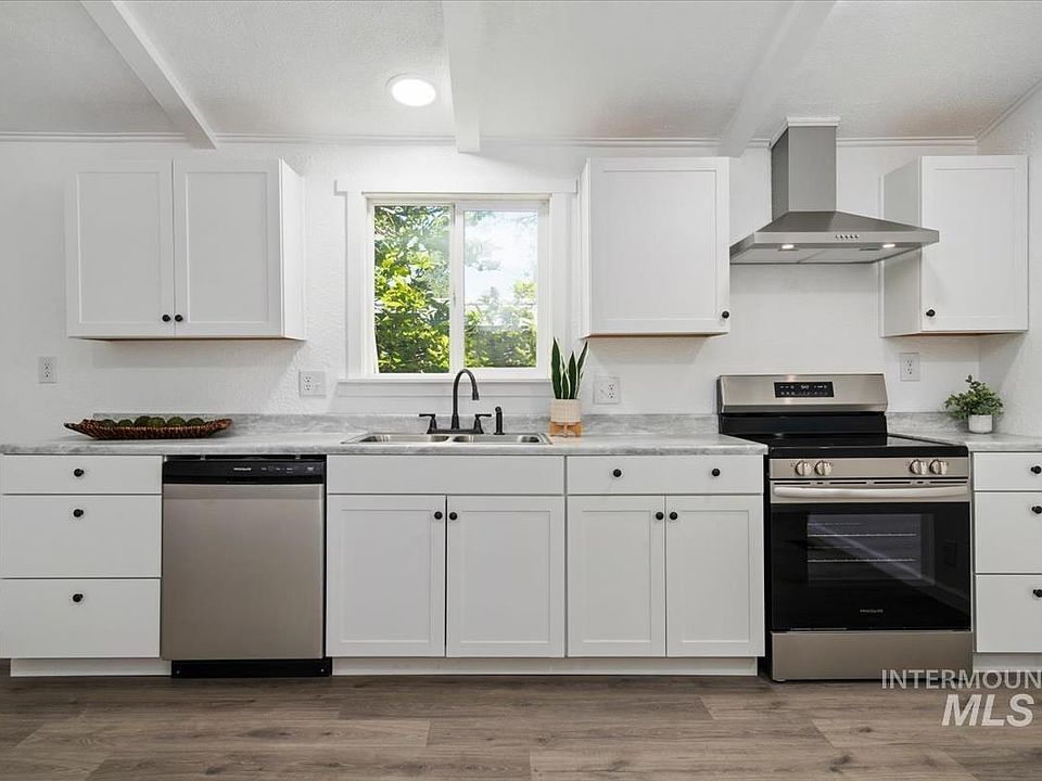 1st image of 9929 W Abram Ln