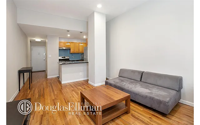 Sold by Douglas Elliman | media 15