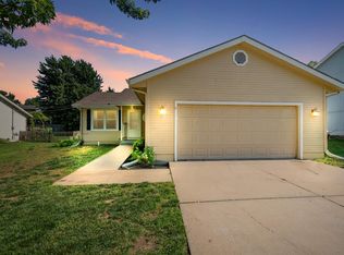 7221 SW 25th Ct, Topeka, KS 66614