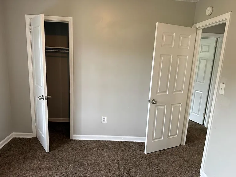 508 Closhire Ln — Photo 29