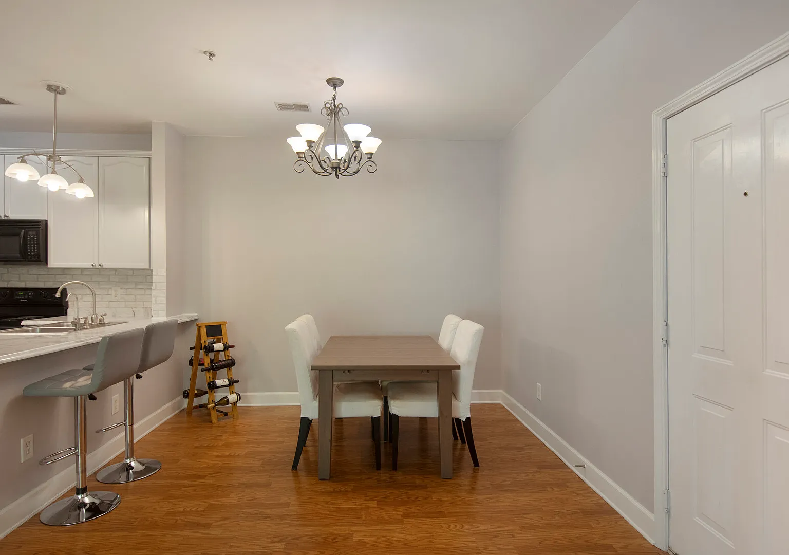 7221 Althorp Way — Photo 3