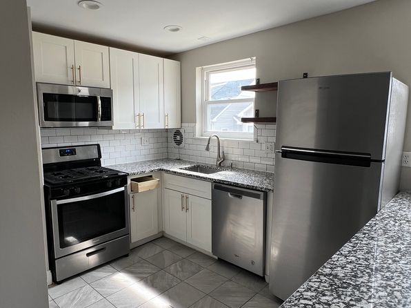 9505 Fordham Rd FLOOR 2