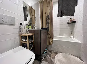 Rented by Doorway NYC, LLC