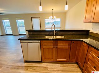 840 W Bellezza St, Lincoln, NE 68523