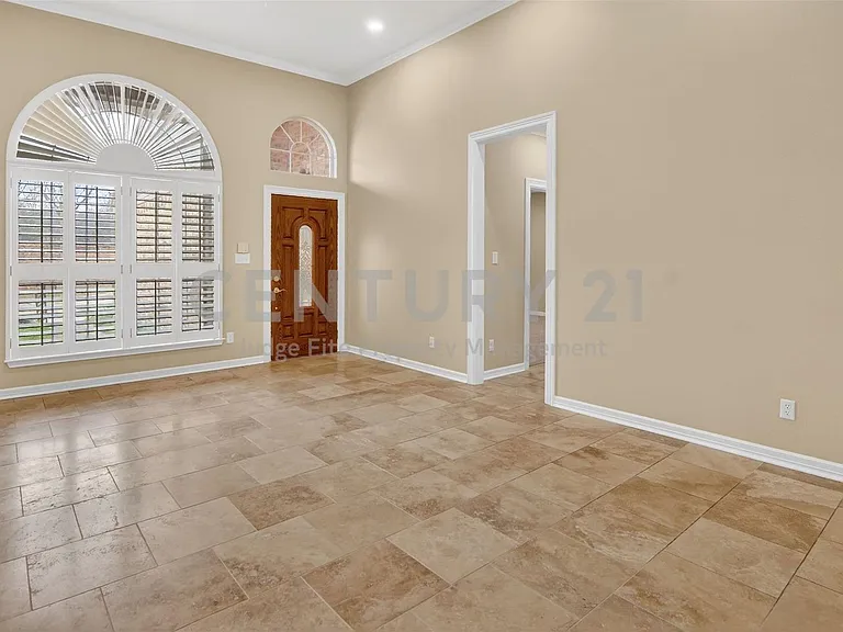 2122 Clear Lake Rd — Photo 6