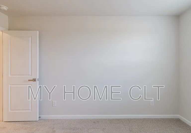 6067 Bridle Creek Dr #1 — Photo 18