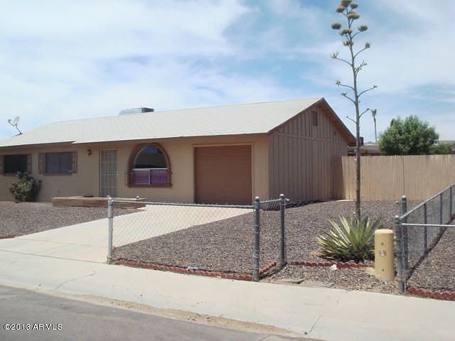 1st image of 8432 W Las Palmaritas Dr
