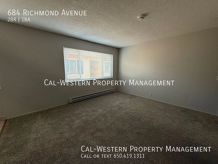 684 Richmond Ave — Photo 16