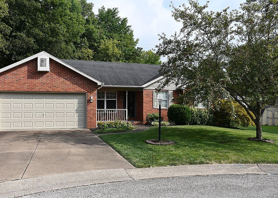 4702 Deer Run Court