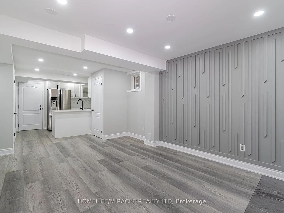 1st image of 15 Averill Rd #2