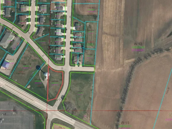 520 Longwood Ln, Wrightstown, WI 54180