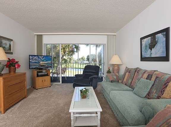 4th image of 404 Cerromar Cir N #3-210
