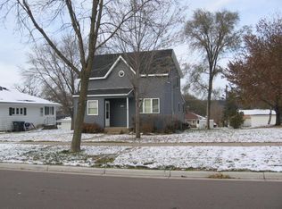 320 Minnesota St E, Cannon Falls, MN 55009