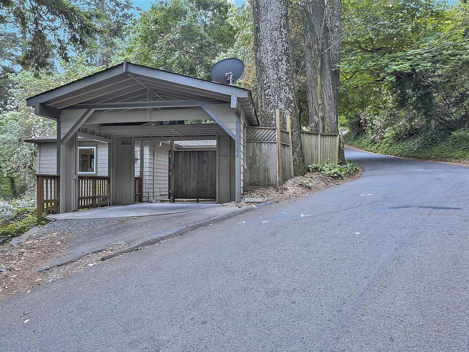1st image of 21562 Locust Dr