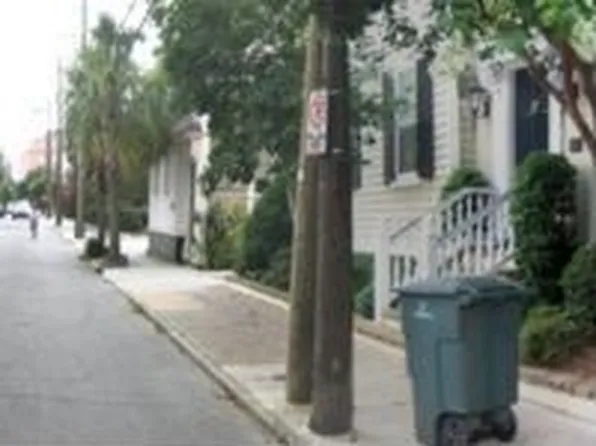 128 Queen St, Charleston, SC 29401