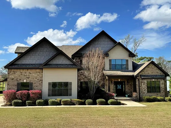 8090 S Park Ave, Taylor, AL 36301