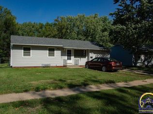 4009 SE Truman Ave, Topeka, KS 66609