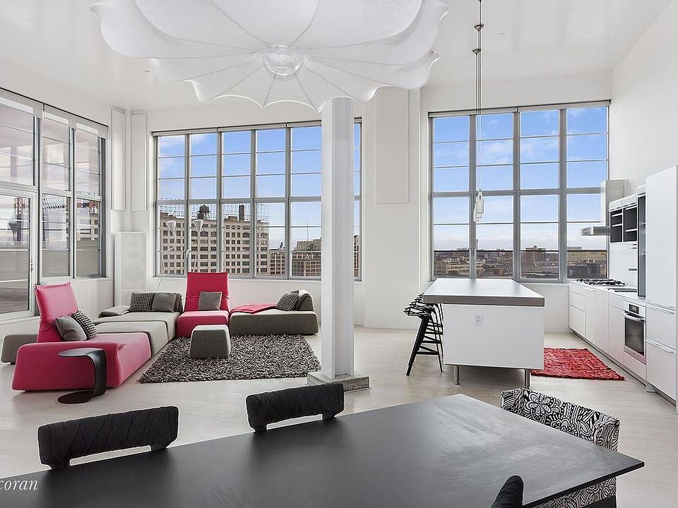 1st image of 27-28 Thomson Ave #700