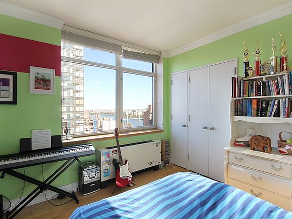 5th image of 1760 2nd Ave APT 30A