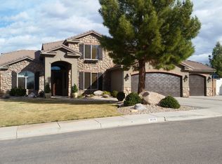 1029 E Coyote Loop, Washington, UT 84780