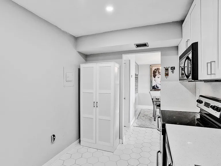 3701 N Country Club Dr #605 — Photo 31