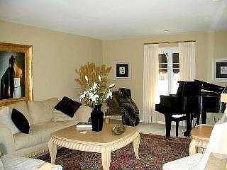 2nd image of 2266 Tanglewood Dr