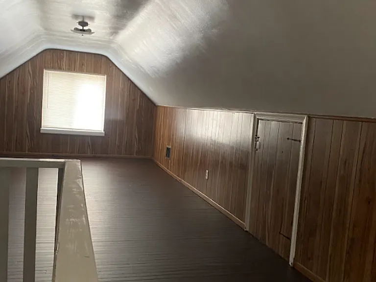 432 W Stewart St — Photo 7