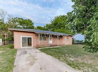 5619 Duncan St, Hope Mills, NC 28348