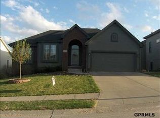 14875 Ellison Cir, Omaha, NE 68116