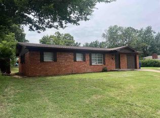 801 E Maple Ave, Stillwater, OK 74074