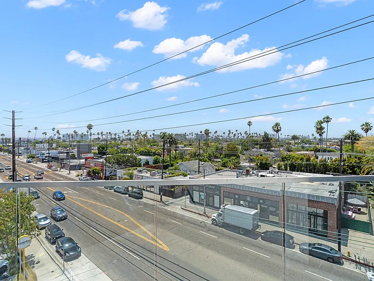 1808 Lincoln Blvd — Photo 58