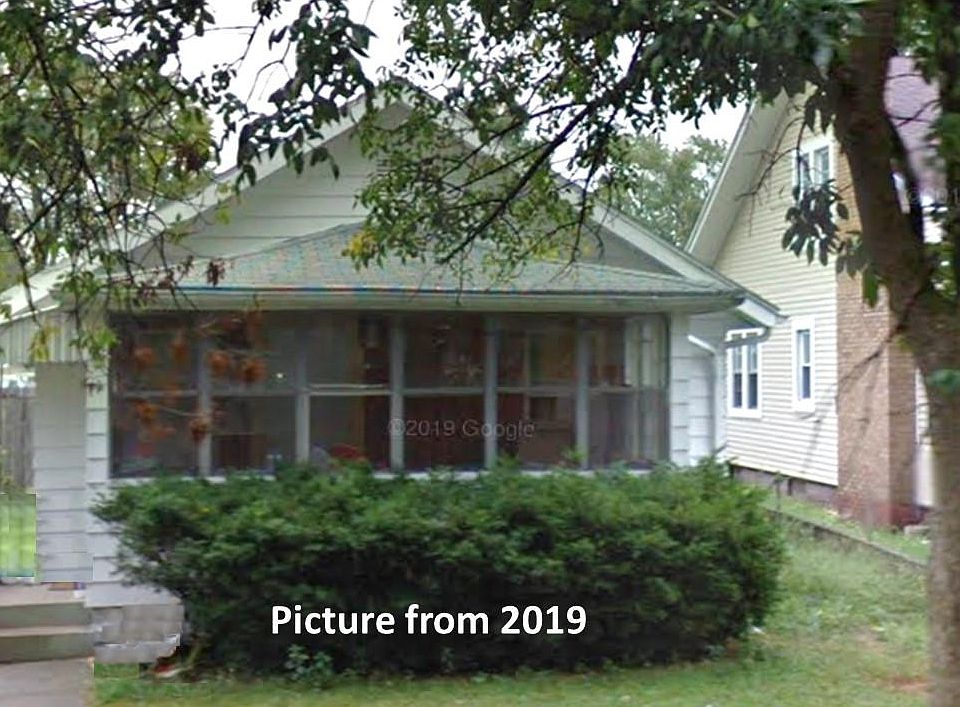 1st image of 702 S 23rd St