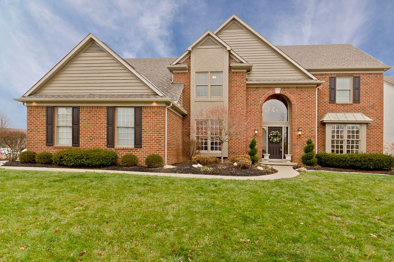 8242 Amberleigh Way, Dublin, OH 43017 | Zillow