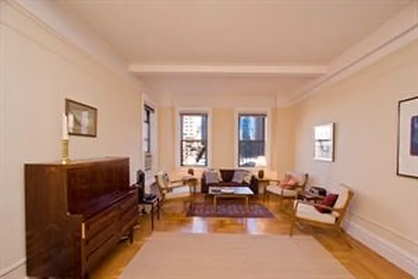 Sold by Douglas Elliman | media 8