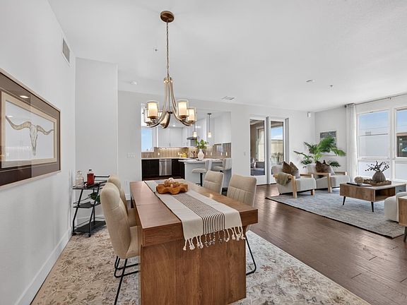4th image of 657 Walnut St #331