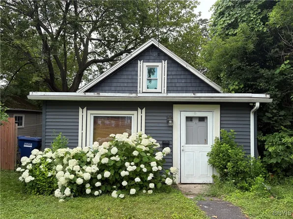 228 Nichols Ave, Syracuse, NY 13206