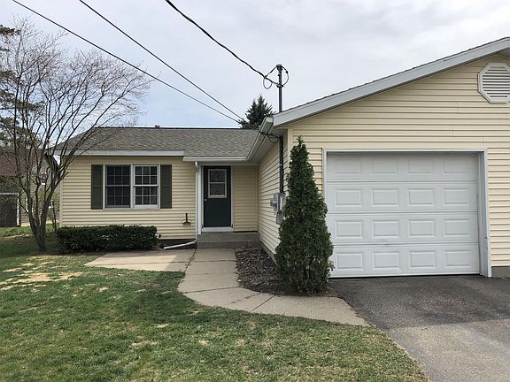 2nd image of 254 Church Street Ct