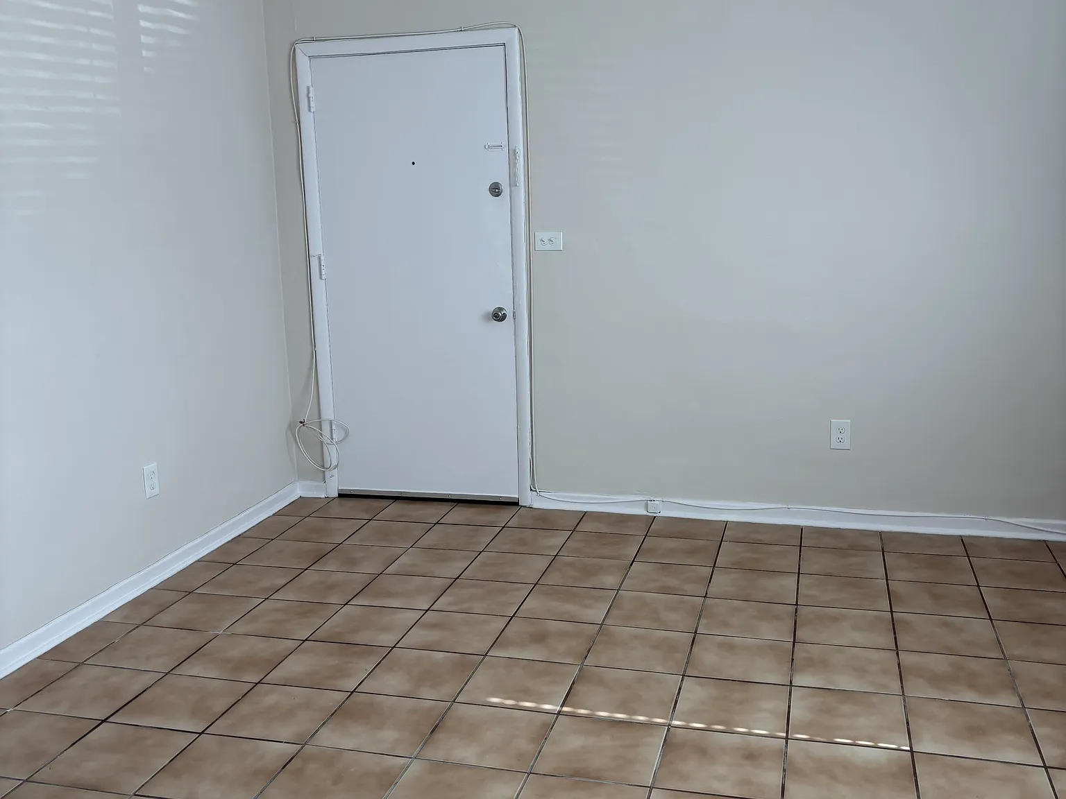 1 bed, 800 sqft, $1,800 — Photo 2