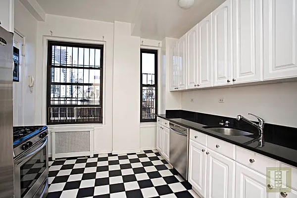 Rented by Halstead Real Estate | media 2