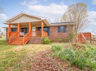 507 Big Spring Gap Rd, Pikeville, TN 37367
