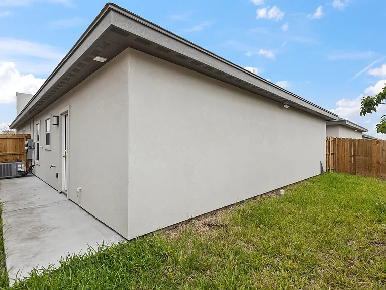 1802 W Violet Dr #2 — Photo 19