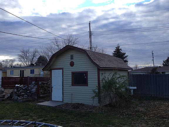 Work shop/ Tool shed