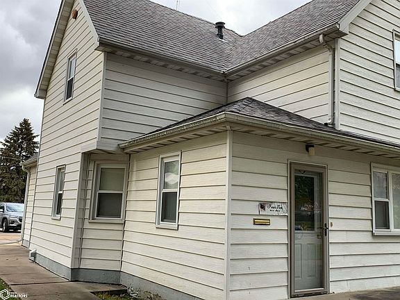 5th image of 410 W Main St