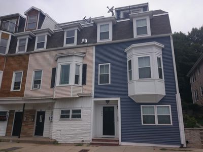 394 E 8th St #1, South Boston, MA, 02127
